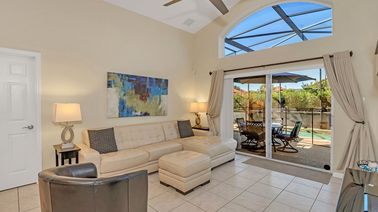 Photo of Livingroom in Loughman