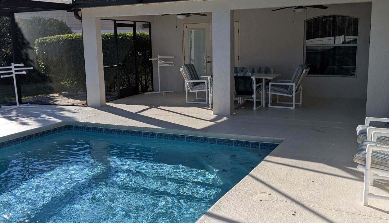 Photo of Outdoor in Orange Tree