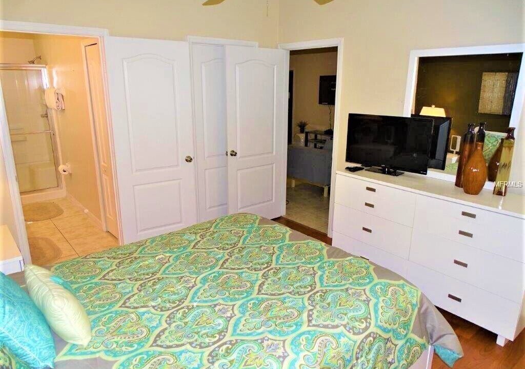 Photo of Bedroom in Sandy Ridge
