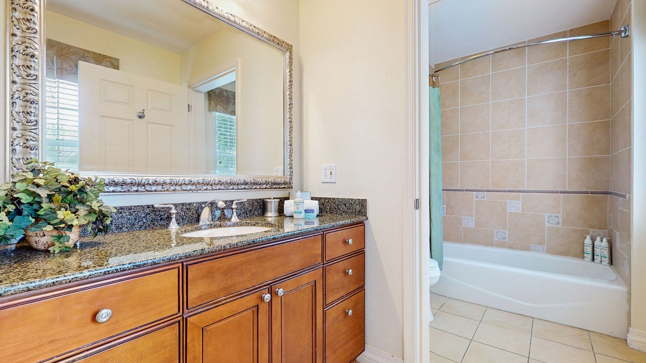 Photo of Bathroom in Reunion