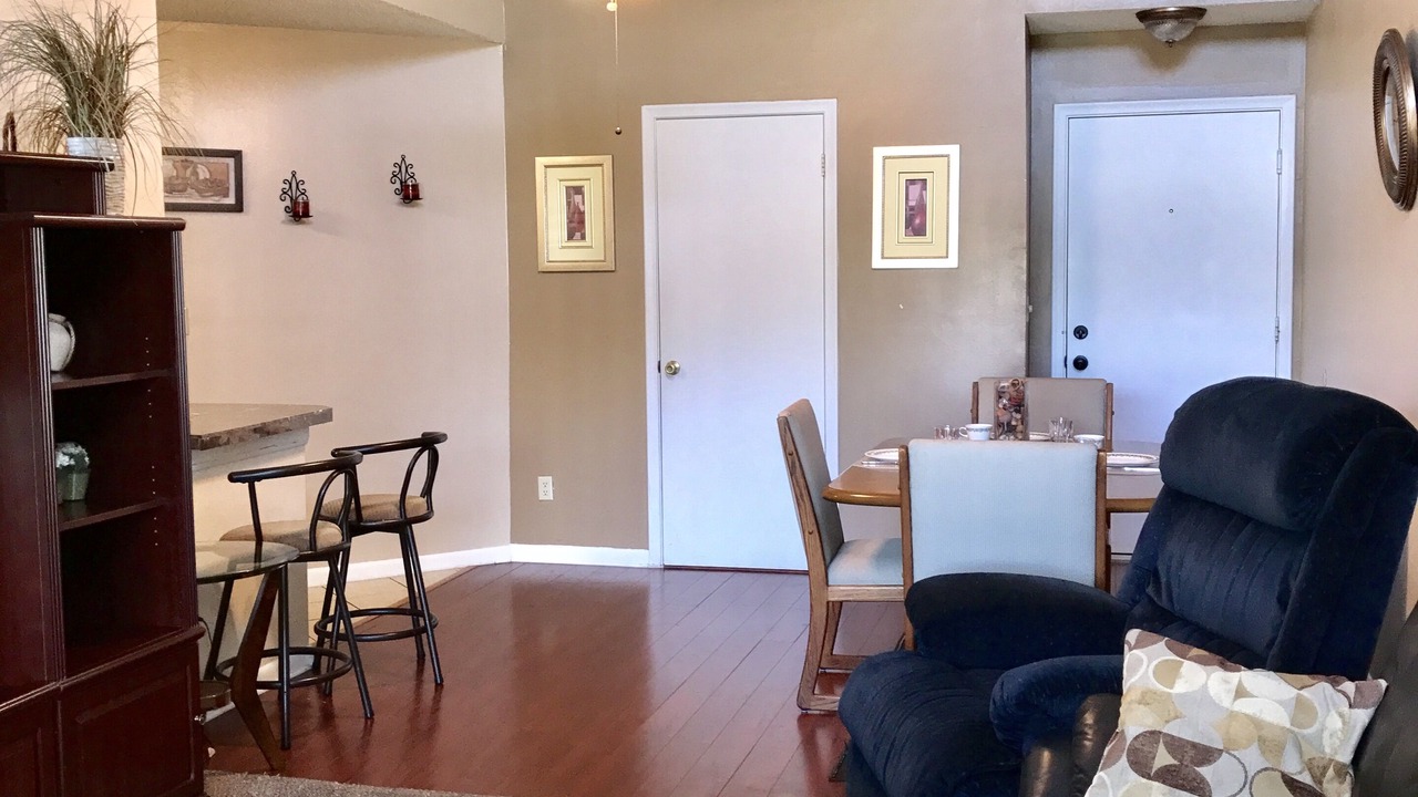 Photo of Livingroom in Ventura