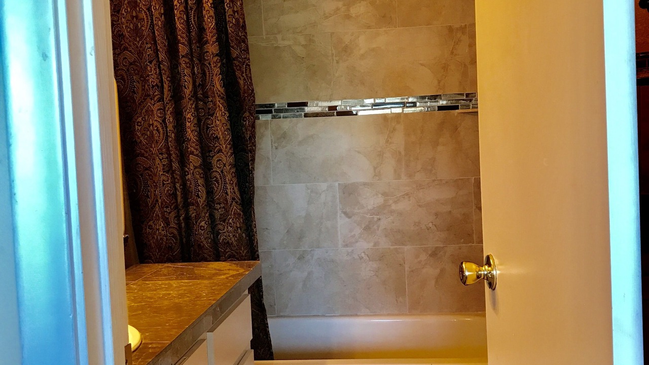 Photo of Bathroom in Ventura
