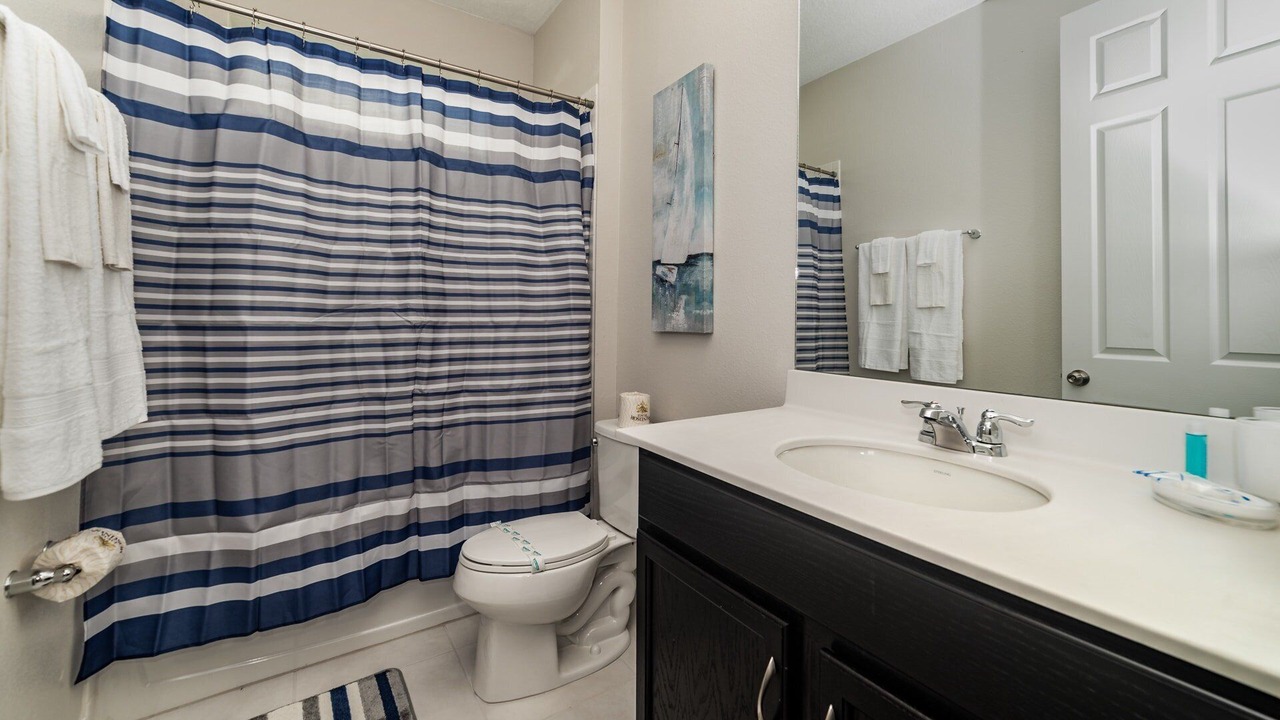 Photo of Bathroom in Four Corners