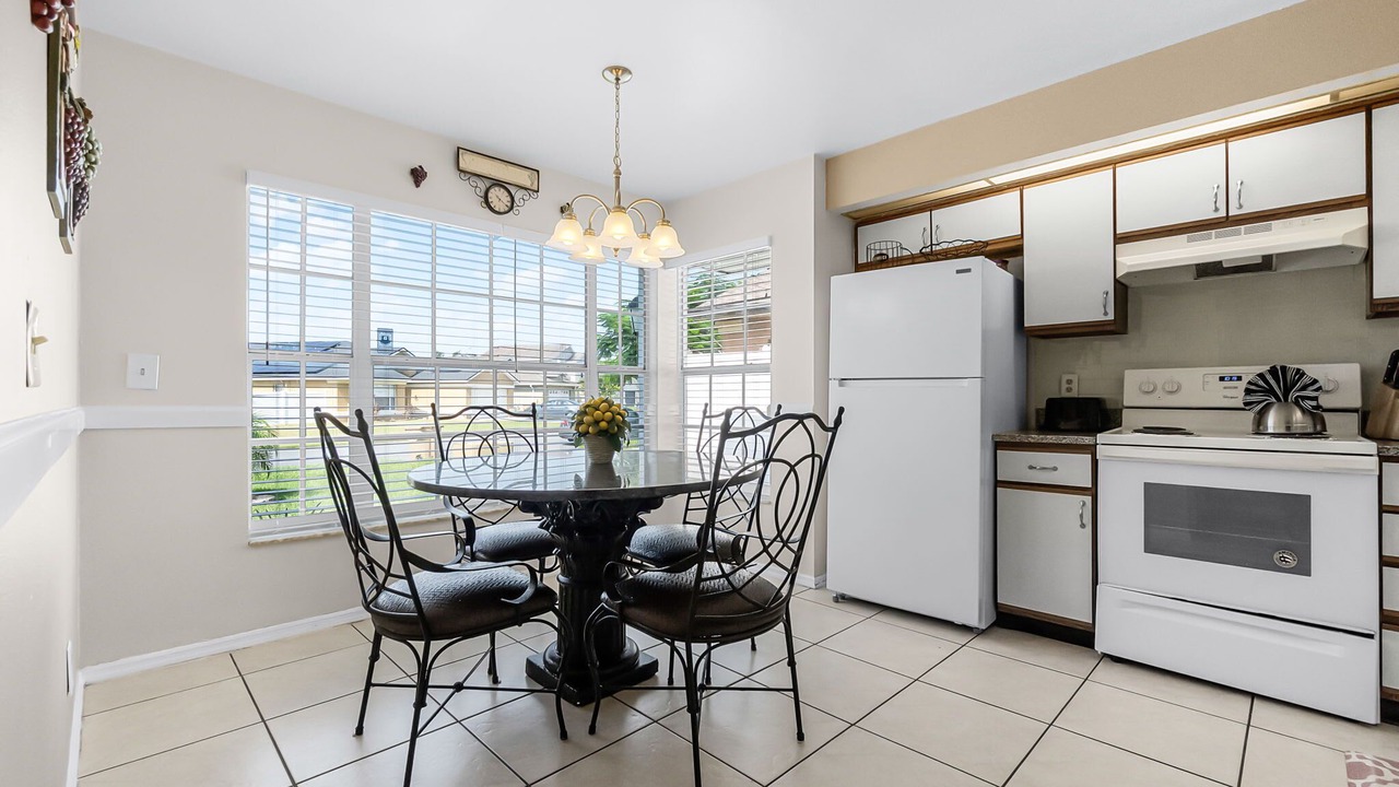 Photo of Kitchen in Buena Ventura Lakes
