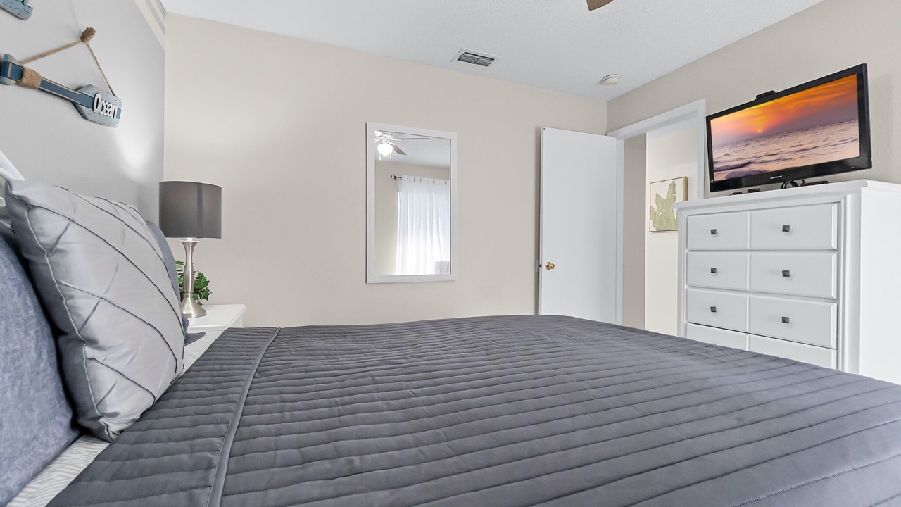 Photo of Bedroom in Buena Ventura Lakes
