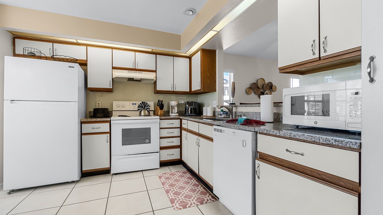 Photo of Kitchen in Buena Ventura Lakes
