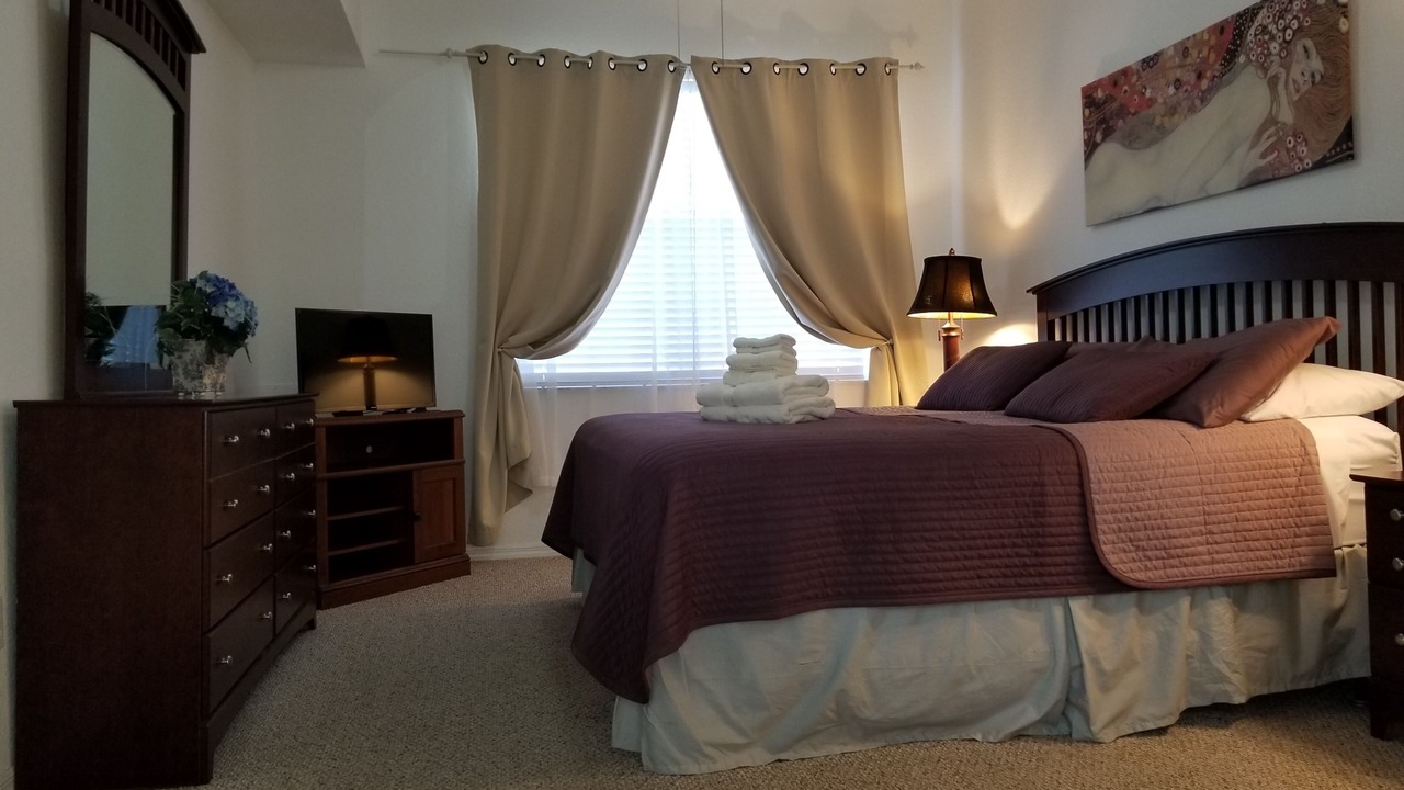 Photo of Bedroom in Venetian Bay Villages