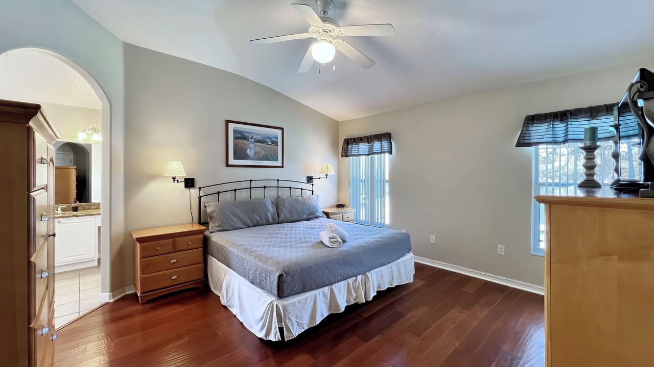 Photo of Bedroom in Buena Ventura Lakes
