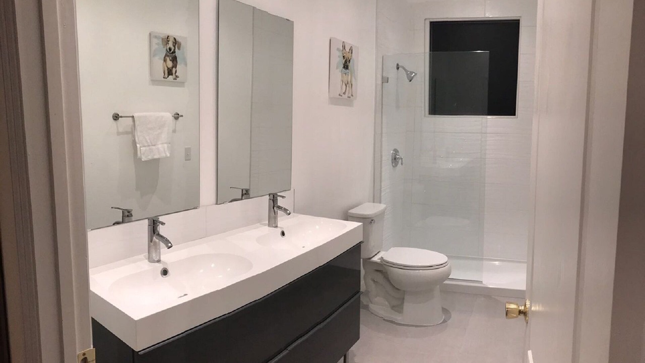 Photo of Bathroom in Davenport