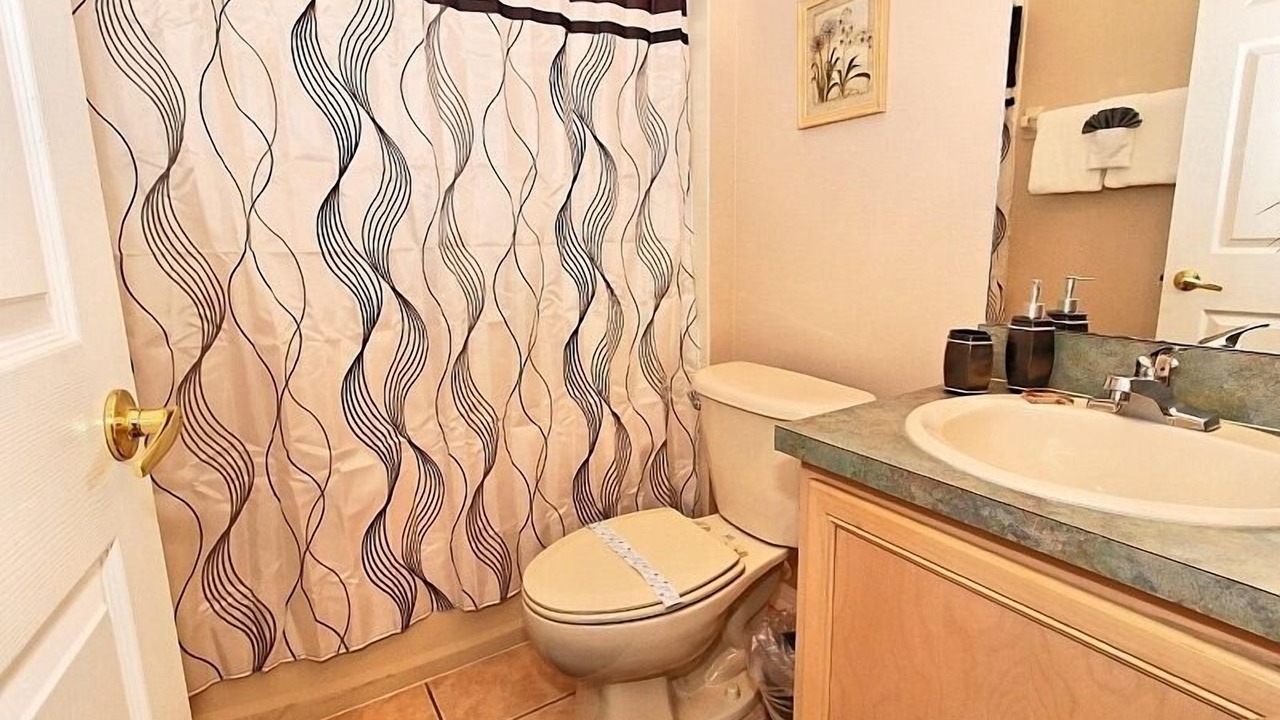 Photo of Bathroom in Calabay Parc