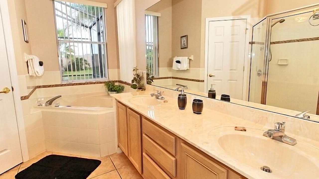 Photo of Bathroom in Calabay Parc