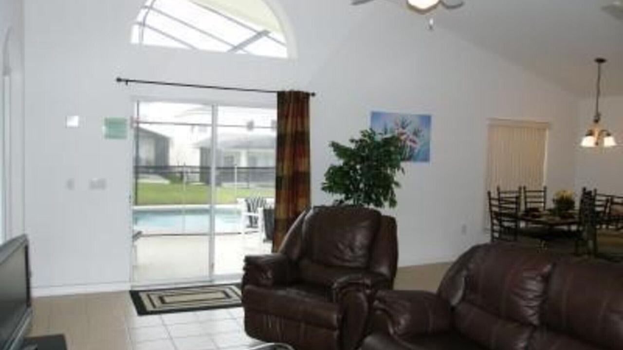 Photo of Livingroom in Highgate Park