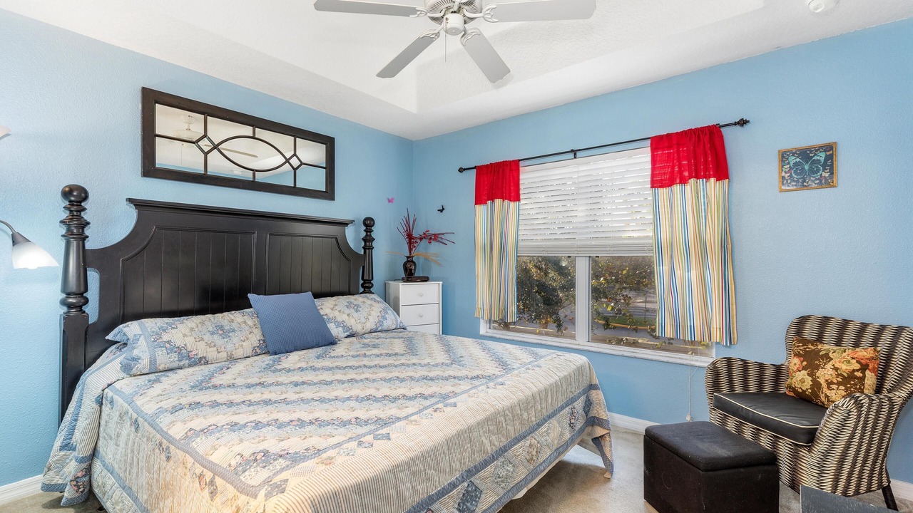 Photo of Bedroom in Crestwynd Bay
