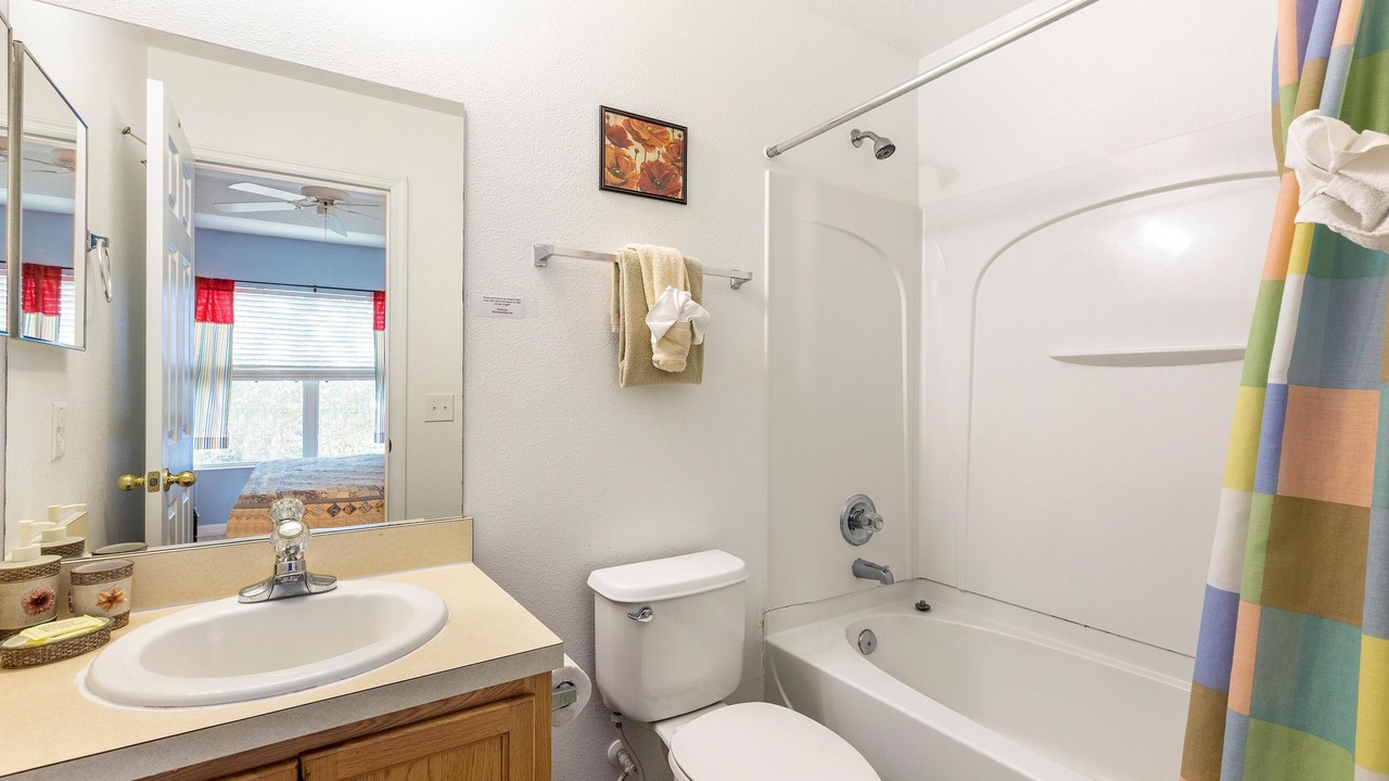 Photo of Bathroom in Crestwynd Bay