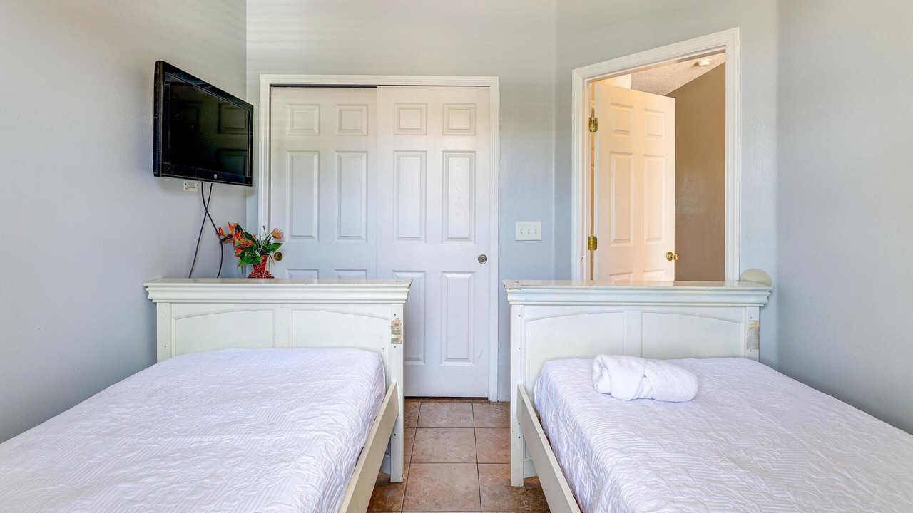 Photo of Bedroom in Crestwynd Bay