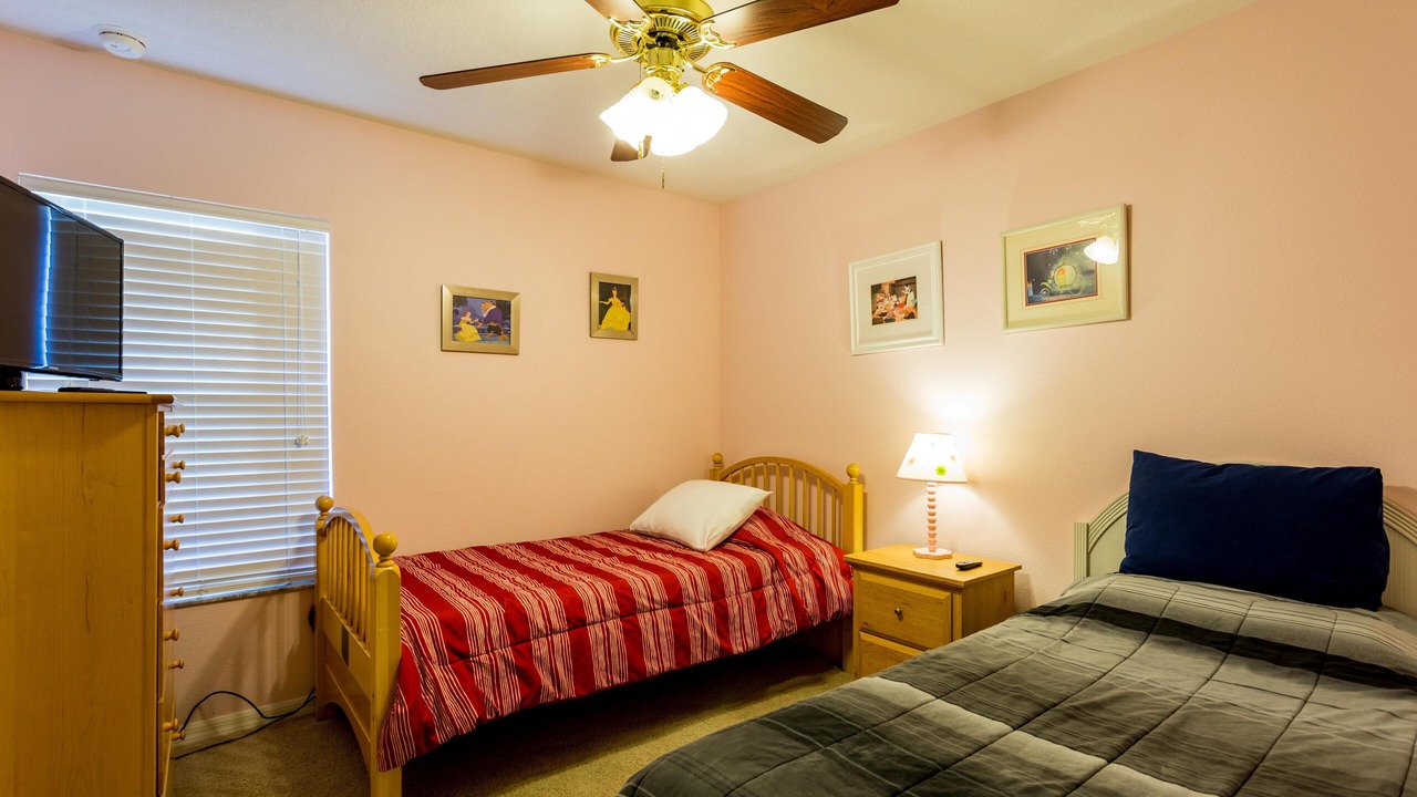 Photo of Bedroom in Crestwynd Bay