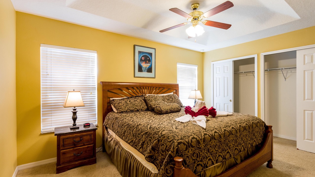Photo of Bedroom in Crestwynd Bay