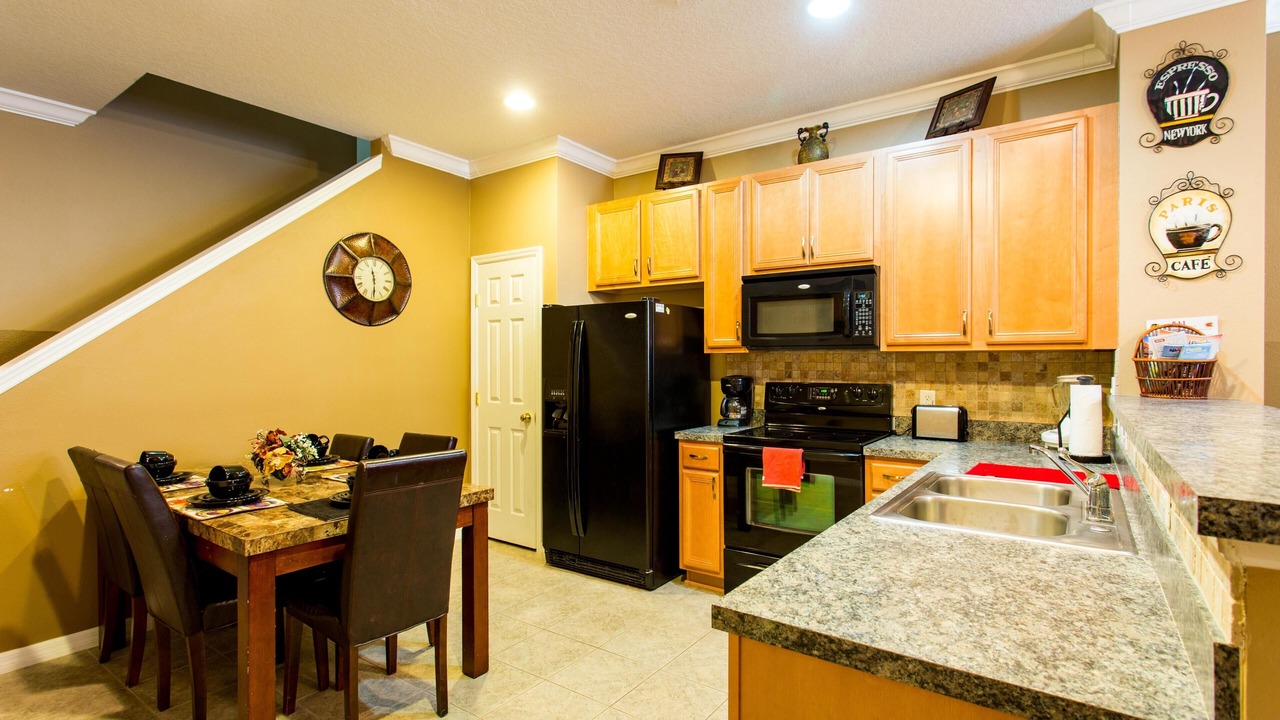 Photo of Kitchen in Crestwynd Bay