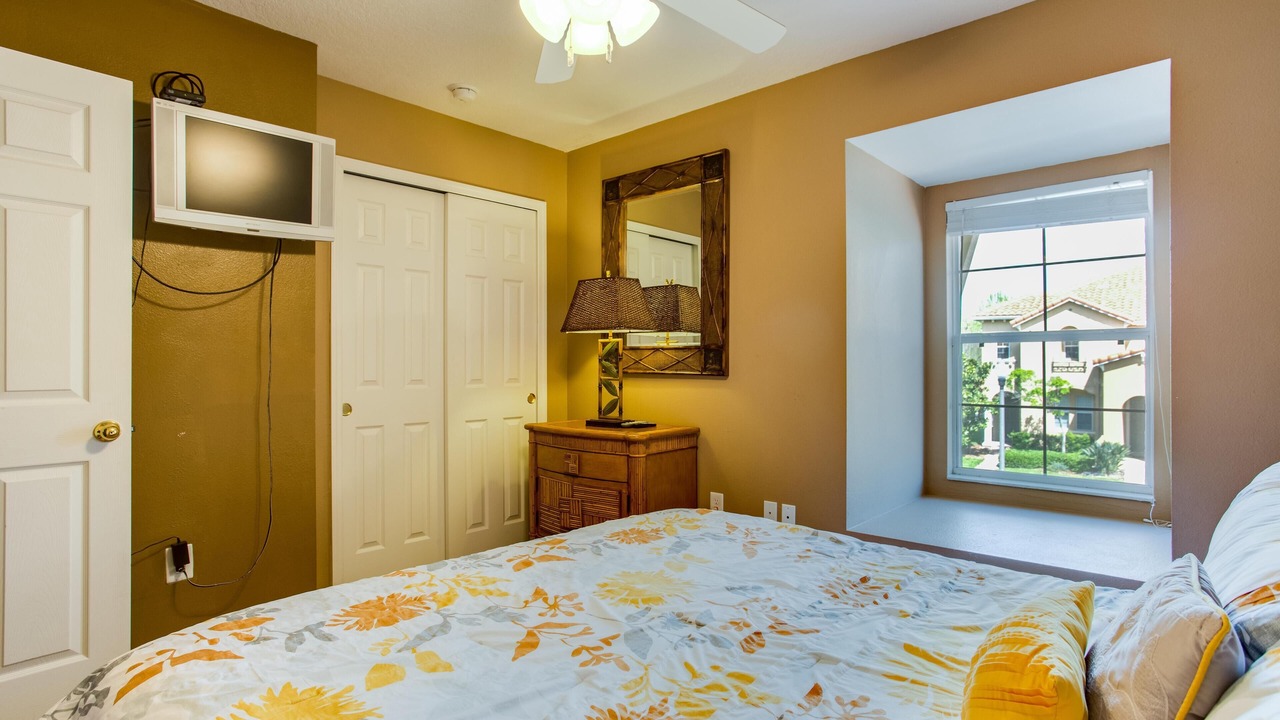Photo of Bedroom in Crestwynd Bay