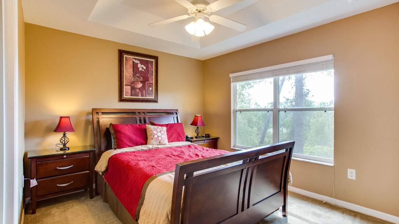 Photo of Bedroom in Crestwynd Bay