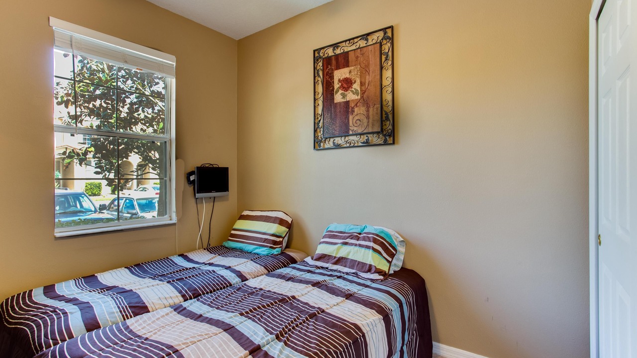 Photo of Bedroom in Crestwynd Bay