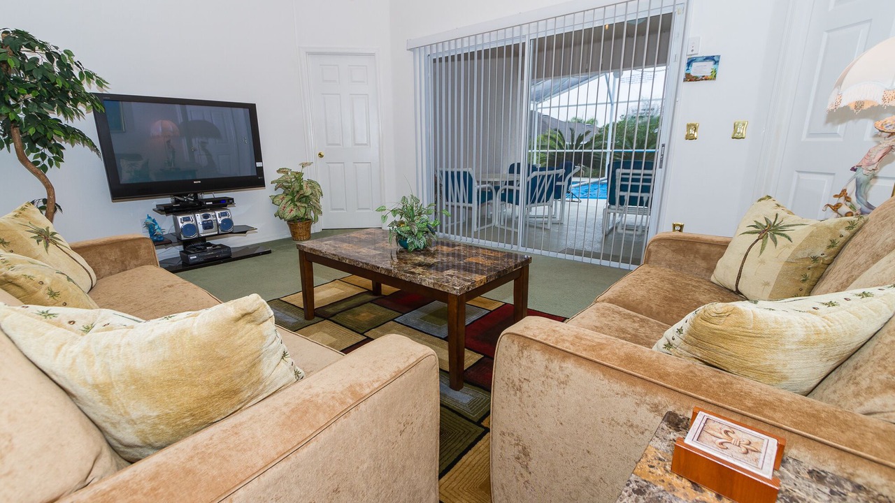 Photo of Livingroom in Florida Pines