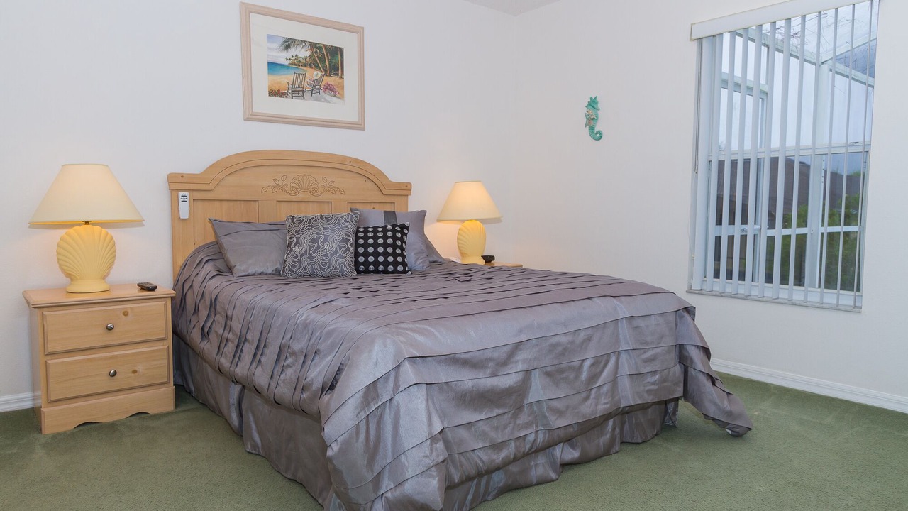 Photo of Bedroom in Florida Pines