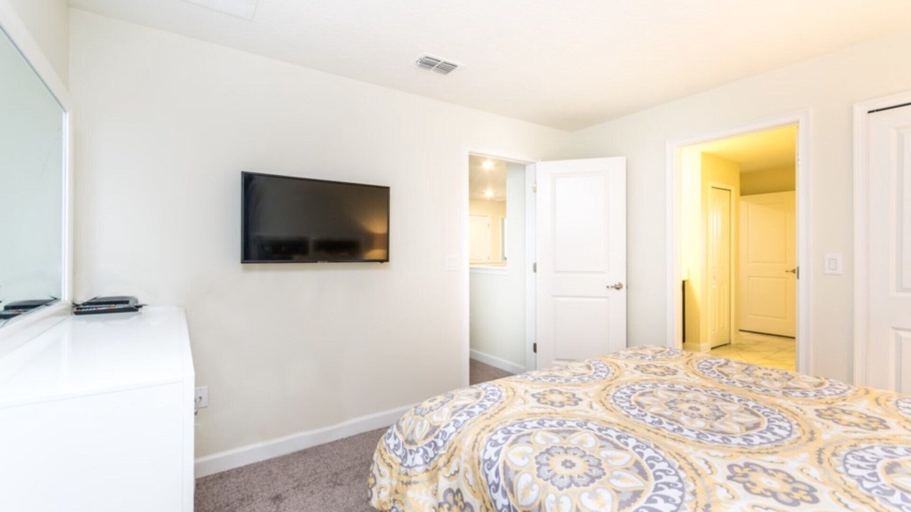 Photo of Bedroom in Sandy Ridge