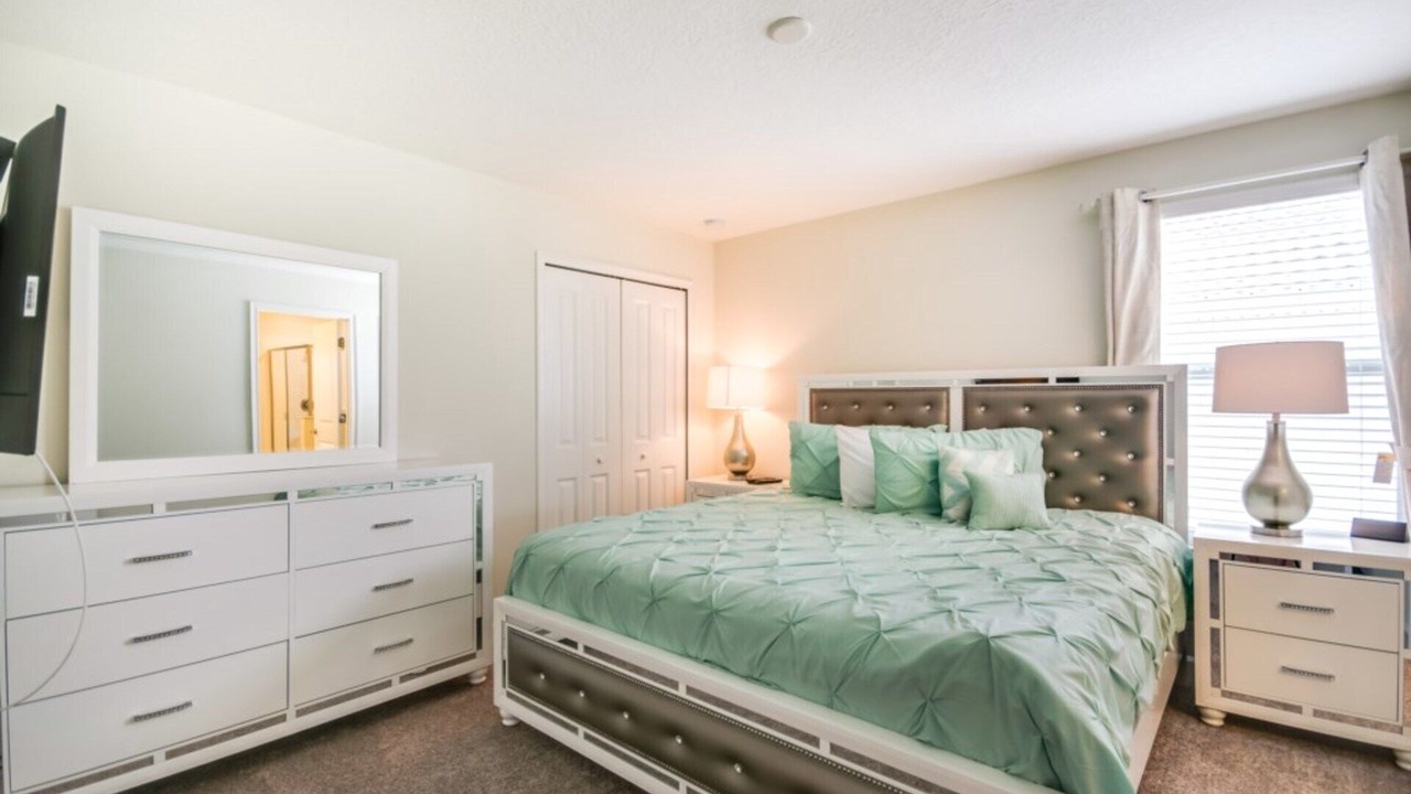 Photo of Bedroom in Sandy Ridge