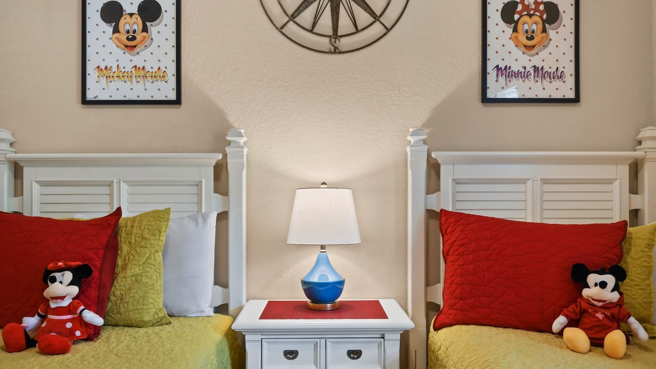 Photo of Bedroom in Bahama Bay