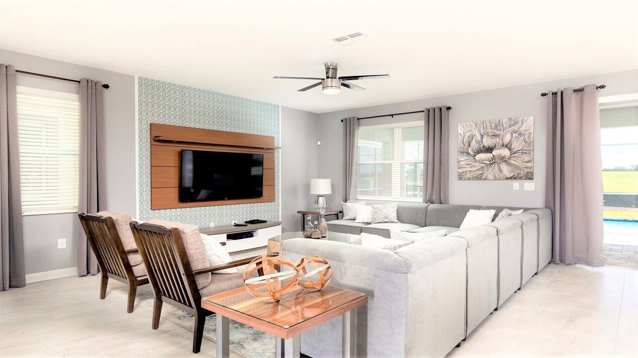 Photo of Livingroom in Davenport