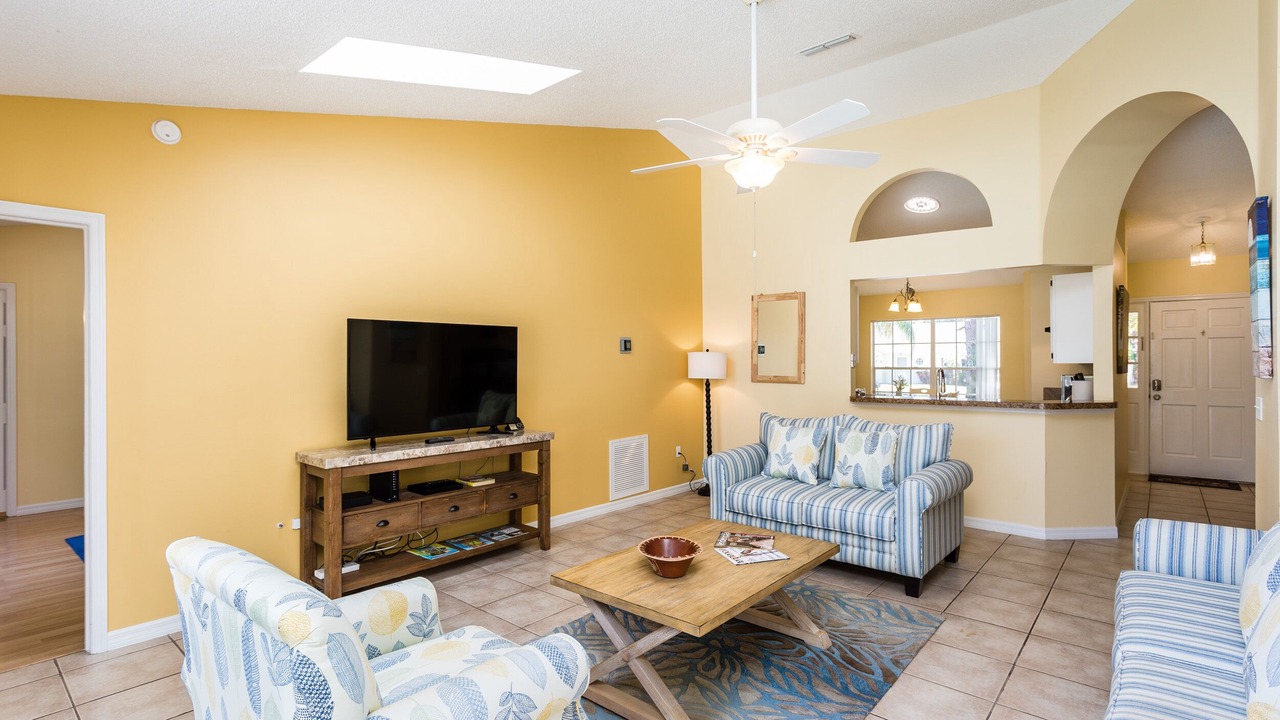 Photo of Livingroom in Sunridge Woods