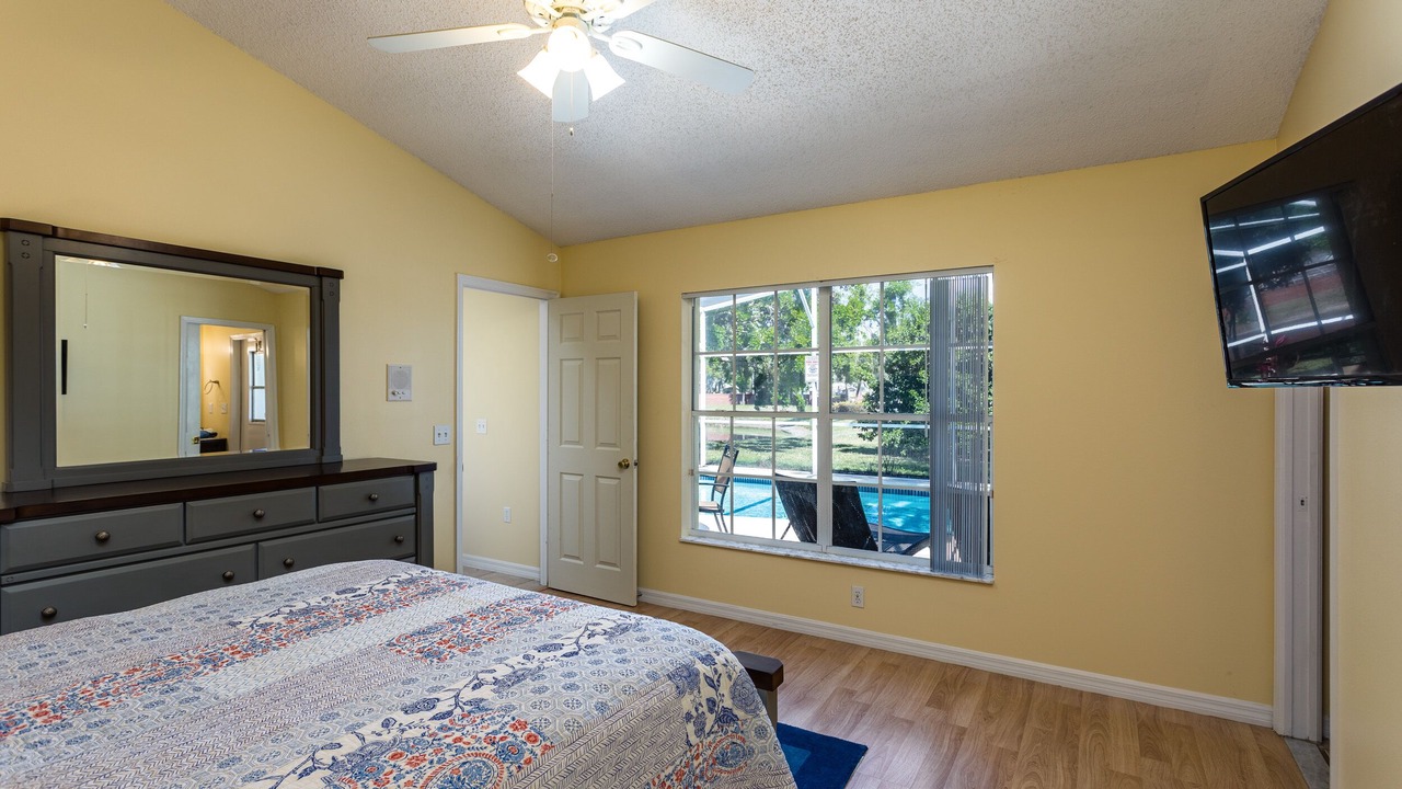 Photo of Bedroom in Sunridge Woods