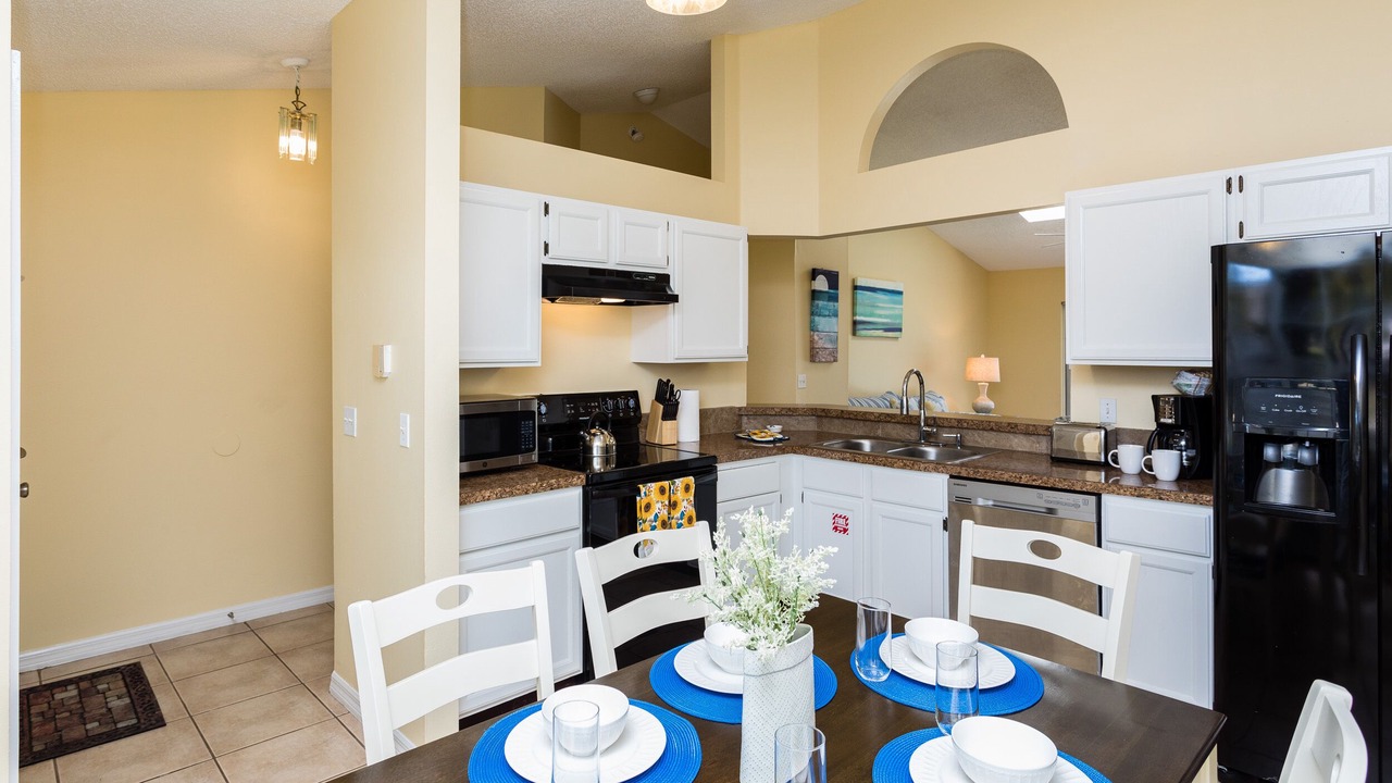 Photo of Kitchen in Sunridge Woods