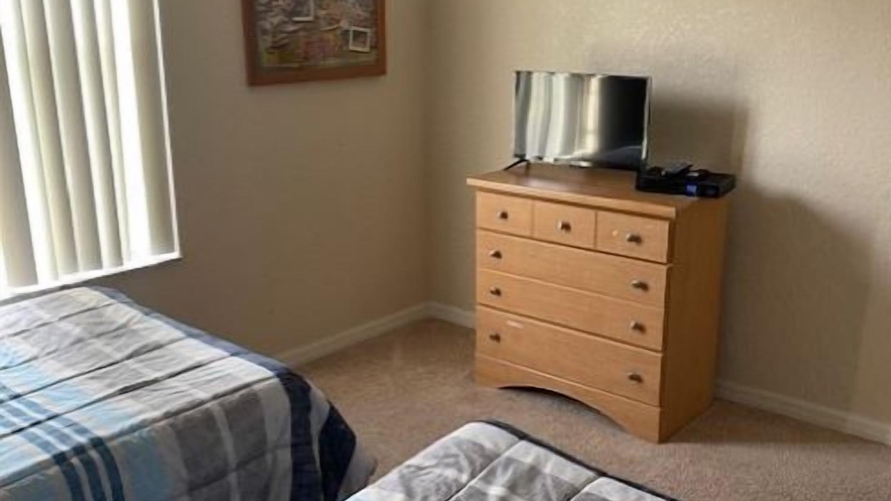 Photo of Bedroom in Florida Pines