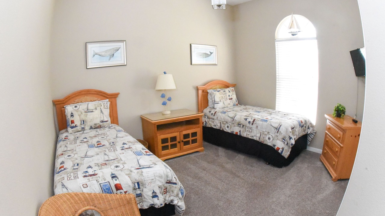 Photo of Bedroom in Florida Pines