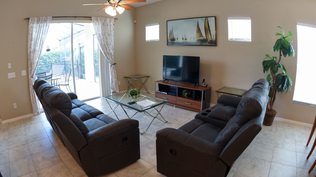 Photo of Livingroom in Florida Pines