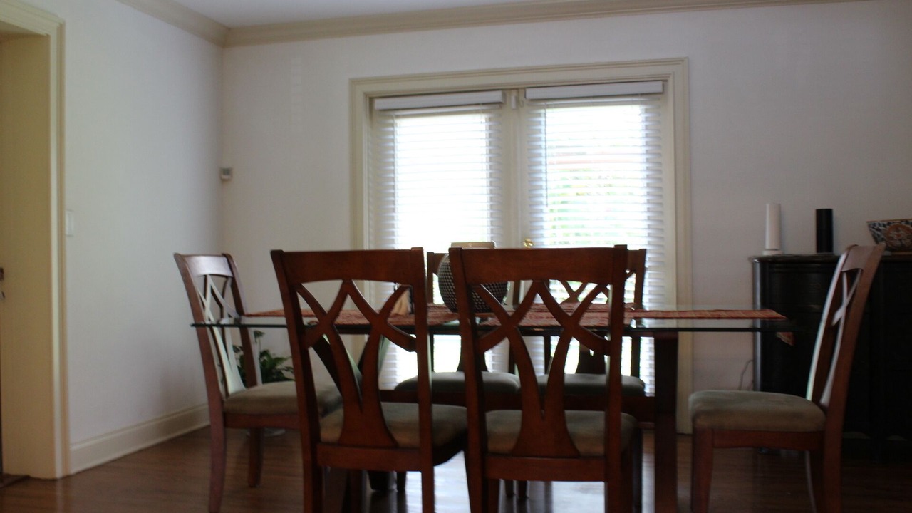 Photo of Bedroom in Fairview Shores
