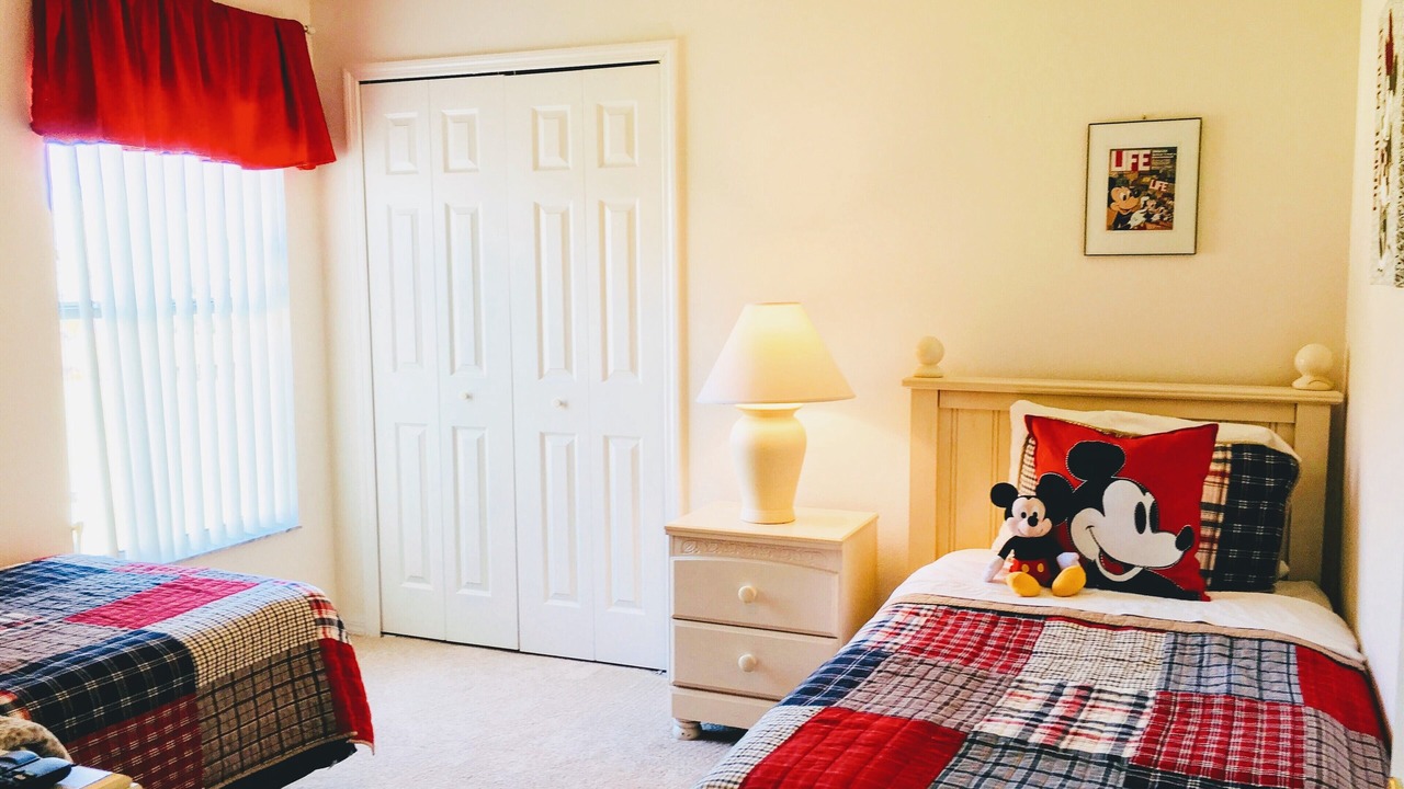 Photo of Others in Orange Tree