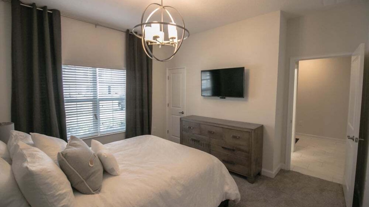 Photo of Bedroom in Davenport