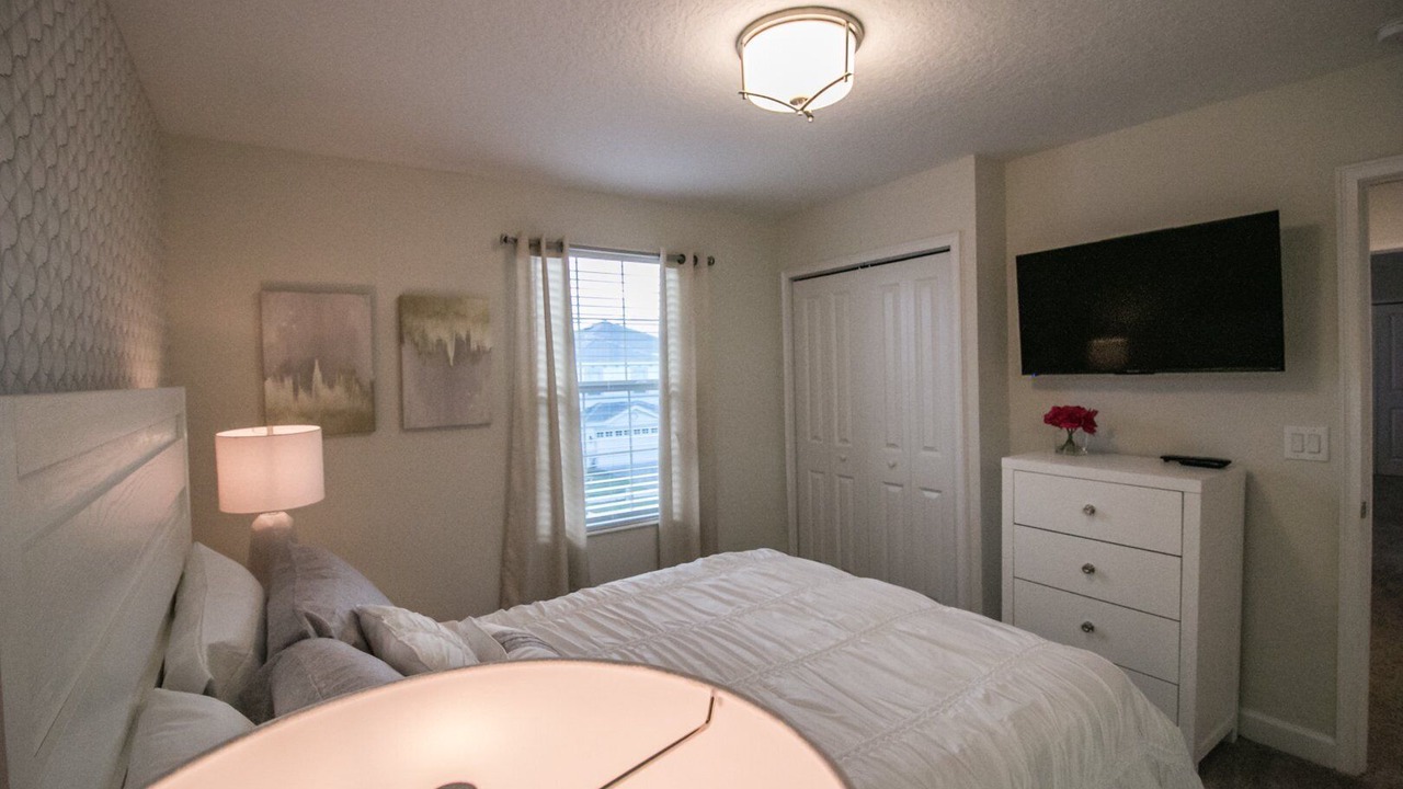Photo of Bedroom in Davenport