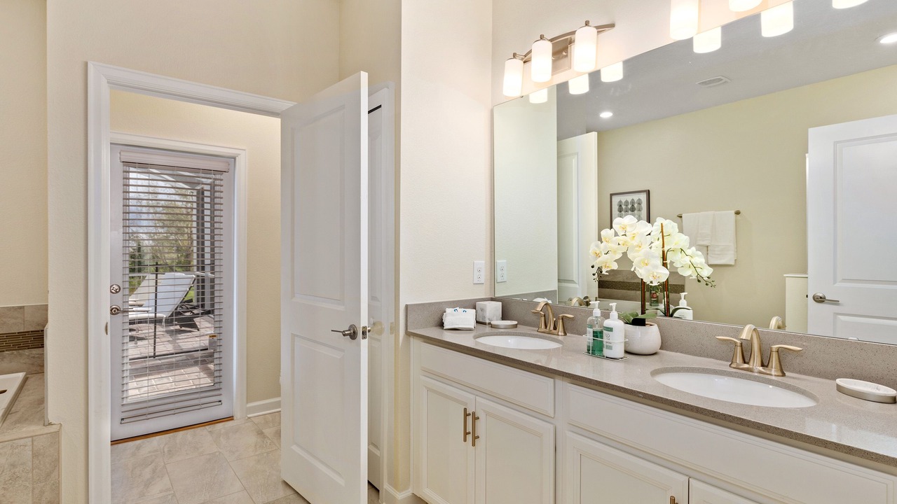 Photo of Bathroom in Davenport