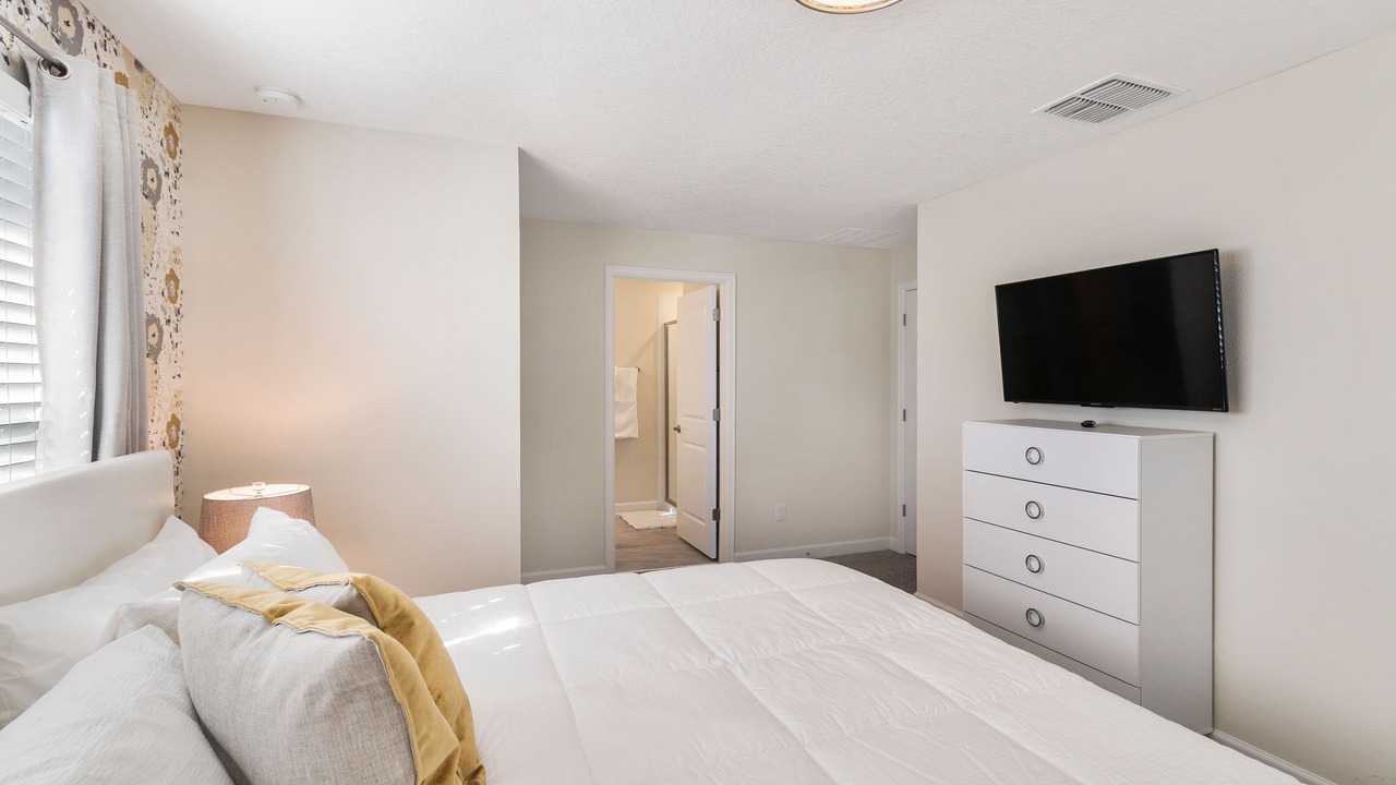 Photo of Bedroom in Davenport