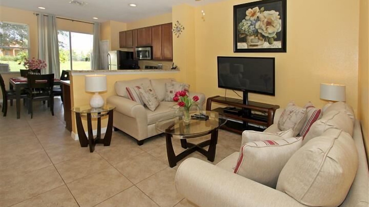 Photo of Livingroom in Crestwynd Bay