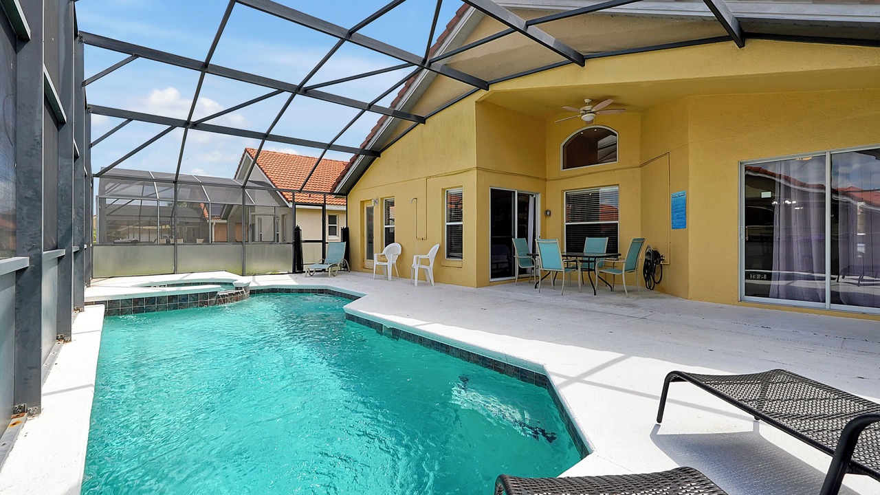 Photo of Outdoor in Loughman