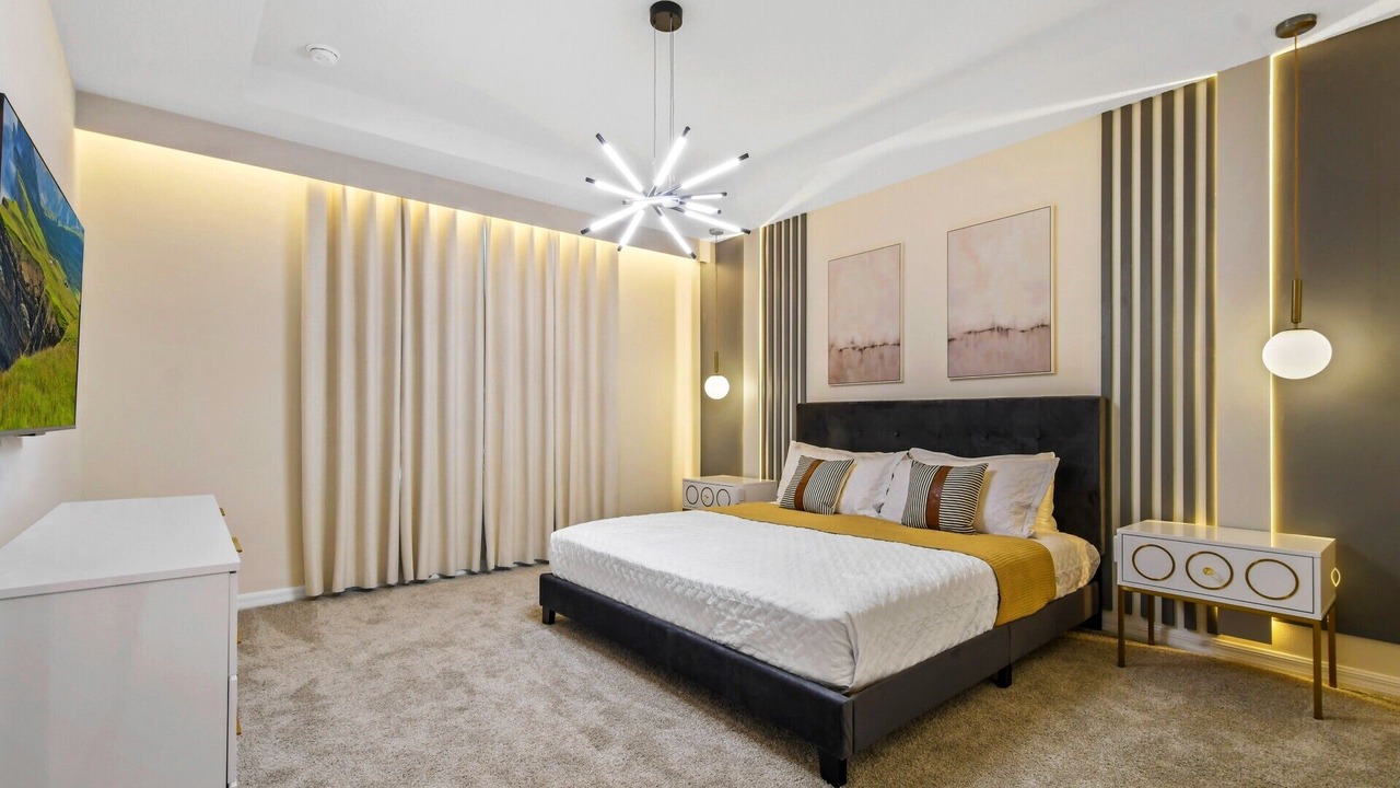 Photo of Bedroom in Bay Lake