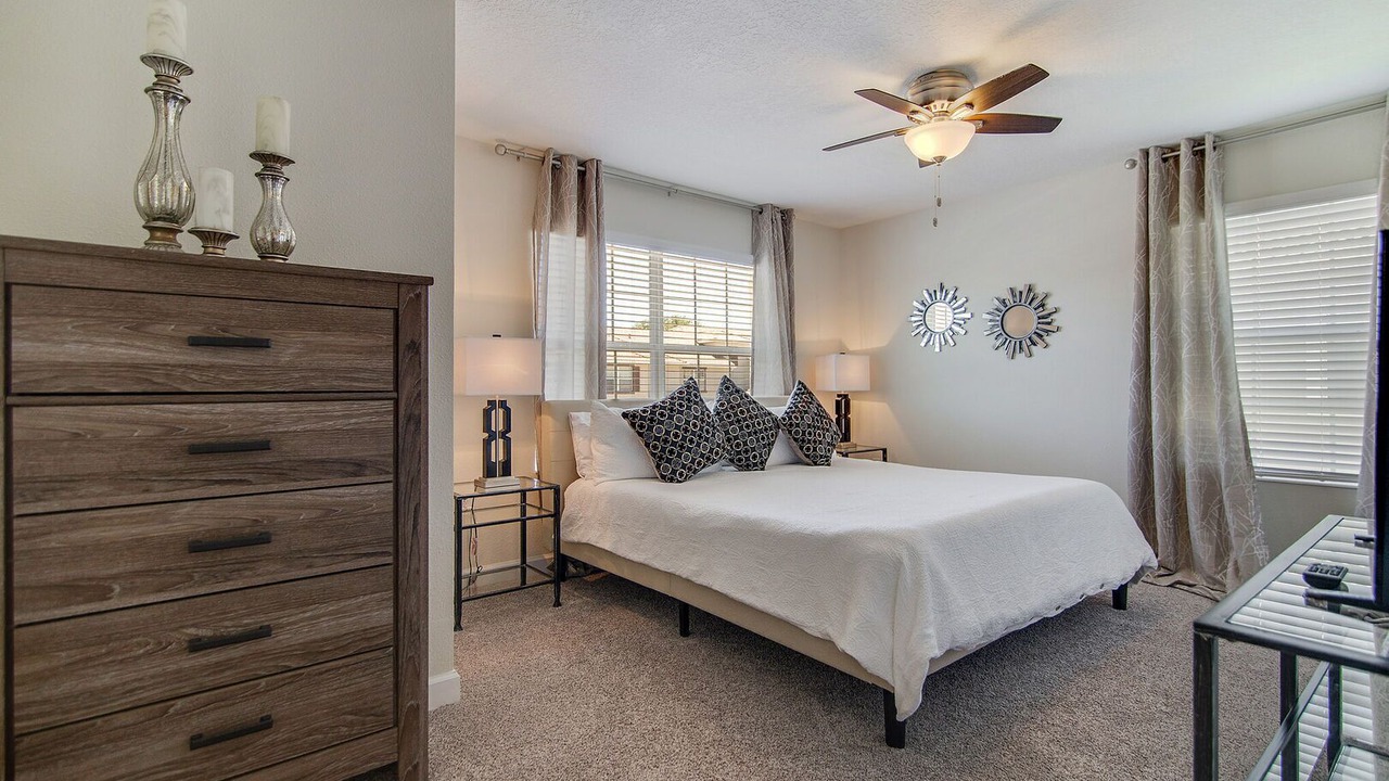 Photo of Bedroom in Davenport