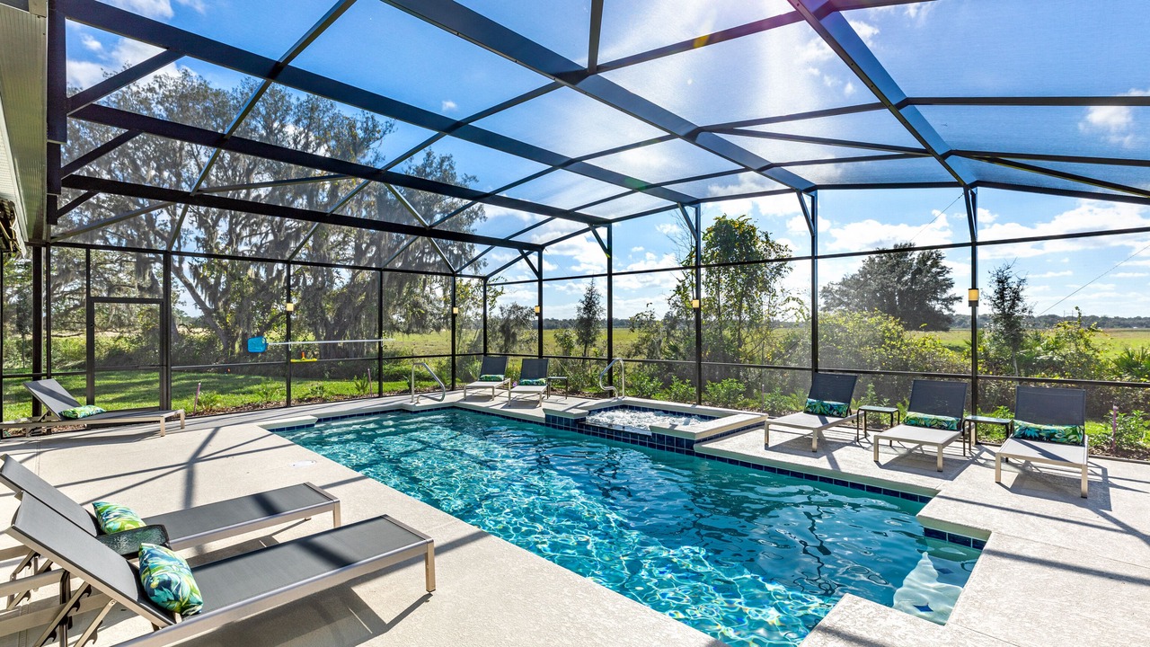 Photo of Outdoor in Loughman