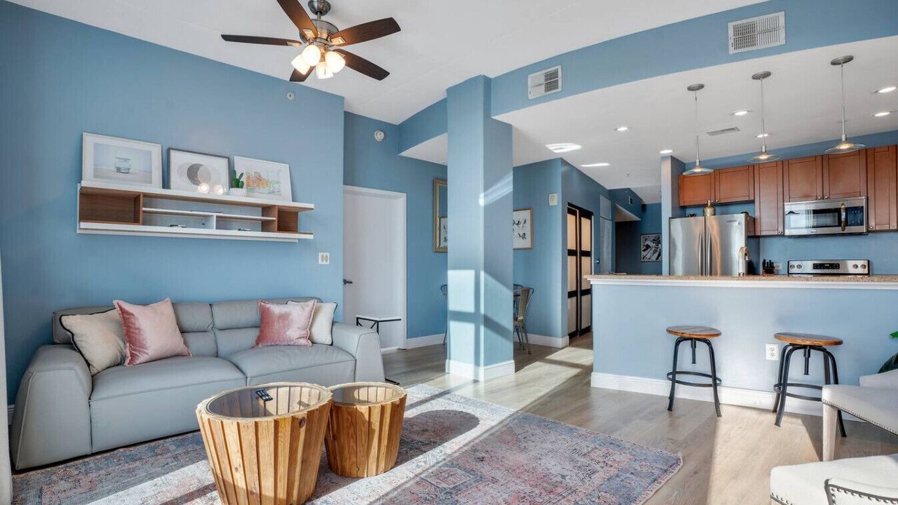 Photo of Livingroom in South Eola