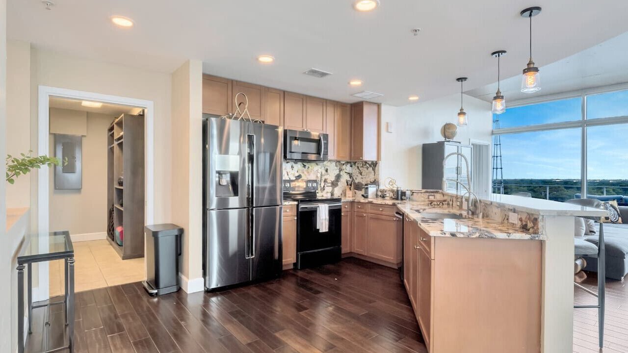 Photo of Kitchen in South Eola